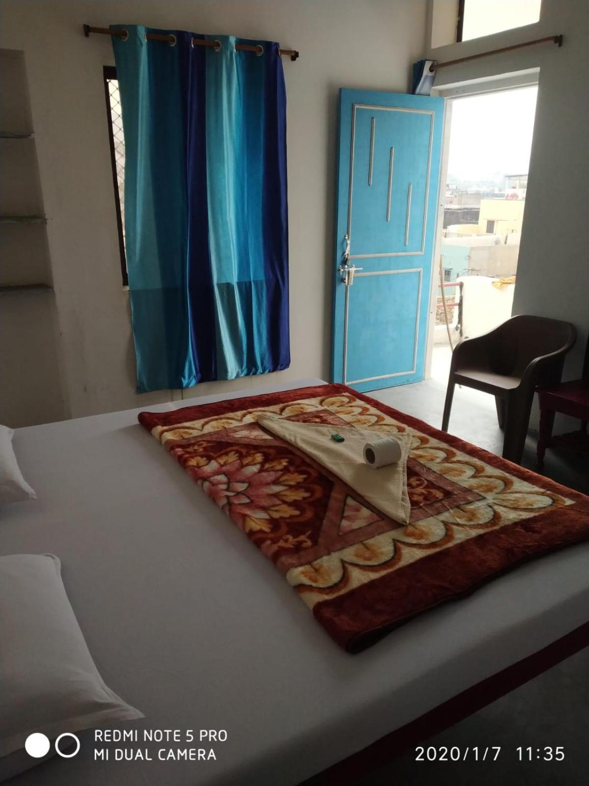Rajguru Guest House Puškar Exteriér fotografie