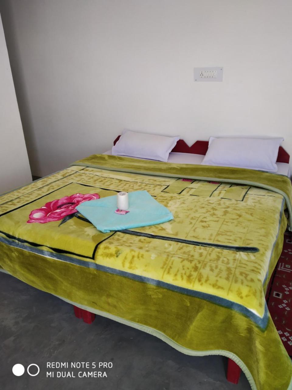 Rajguru Guest House Puškar Exteriér fotografie